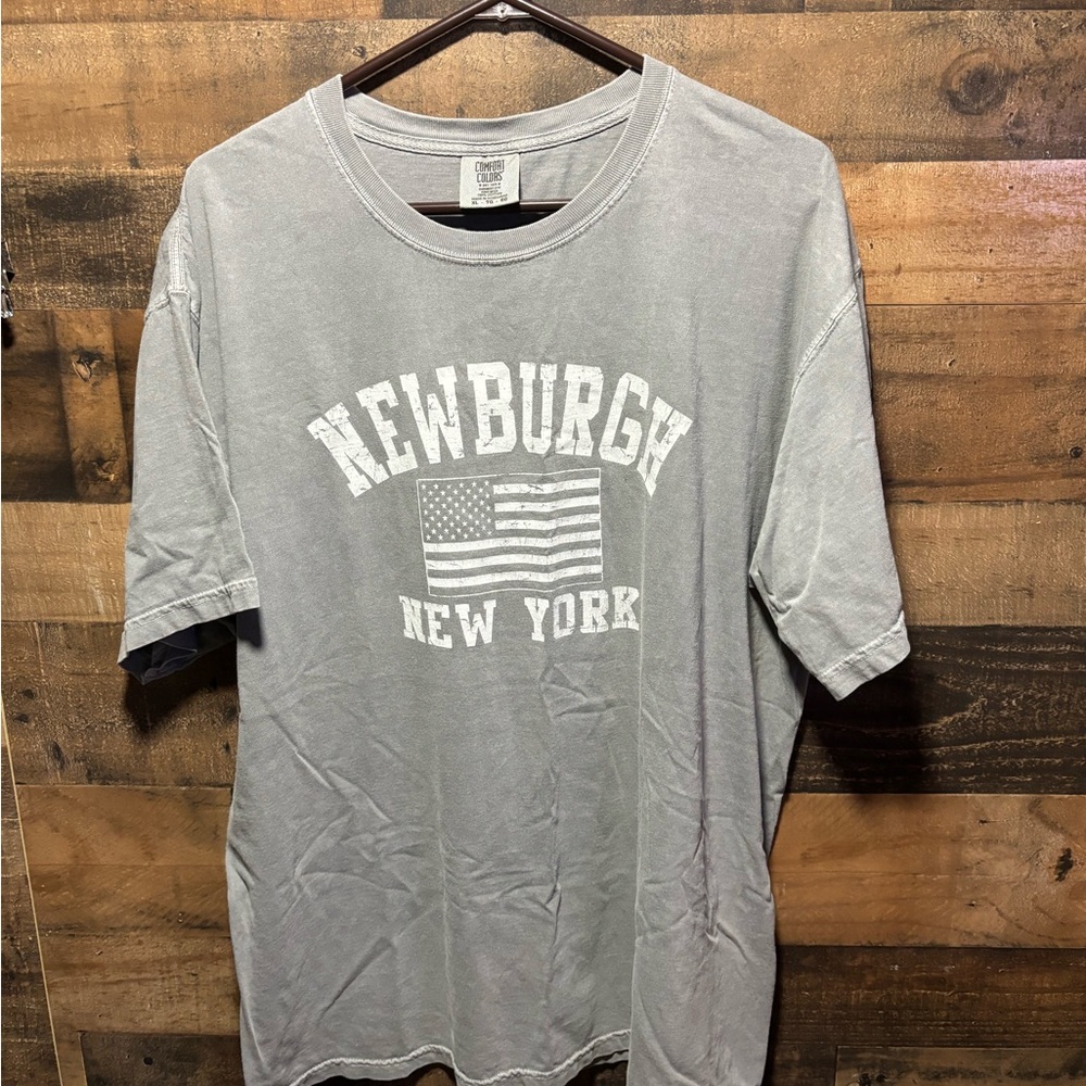 “Newburgh,NY” Men's Gray Shirt